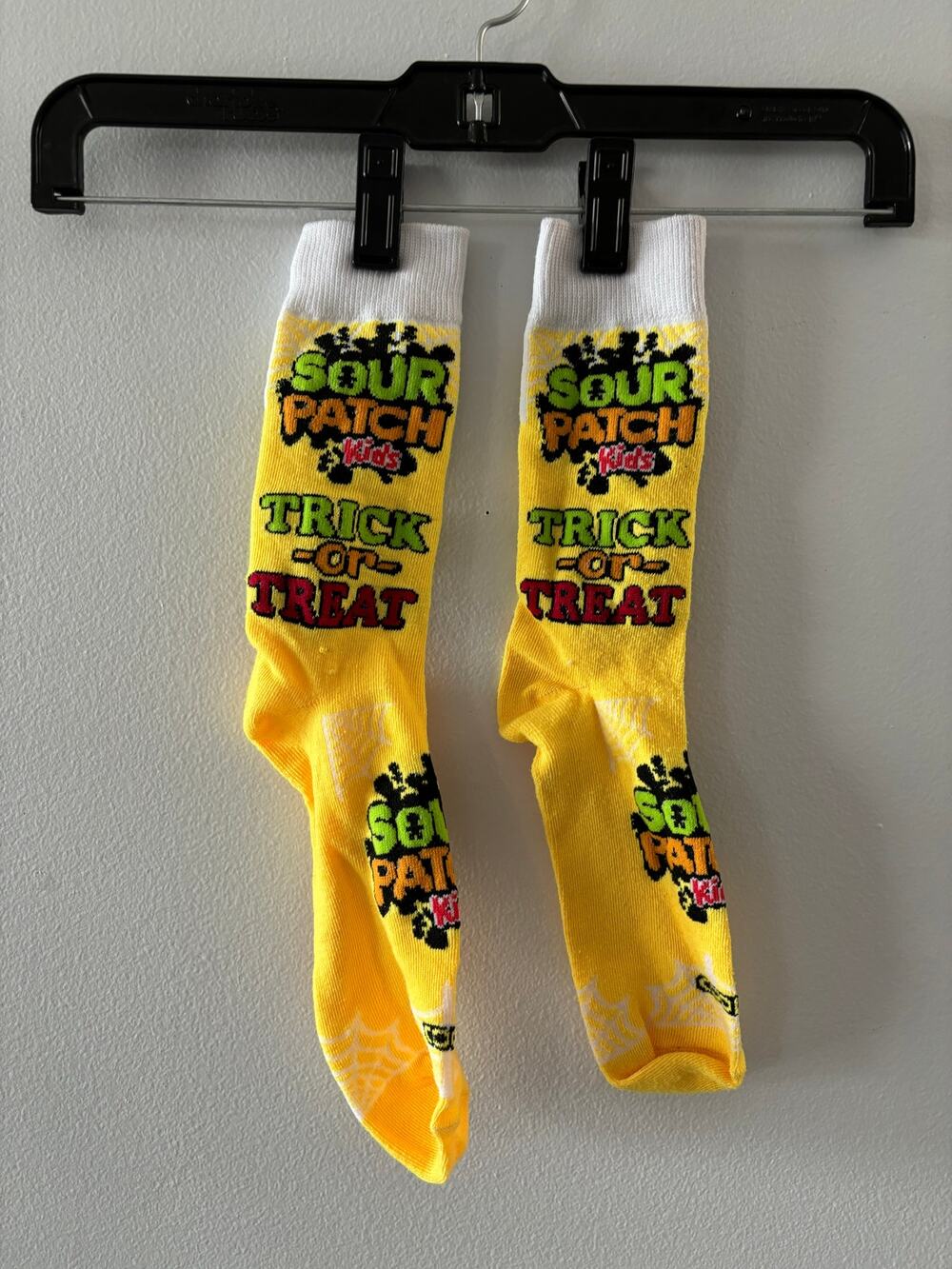 Sour Patch Kids Socks Adult Yellow Trick Or Treat Halloween Crew Length